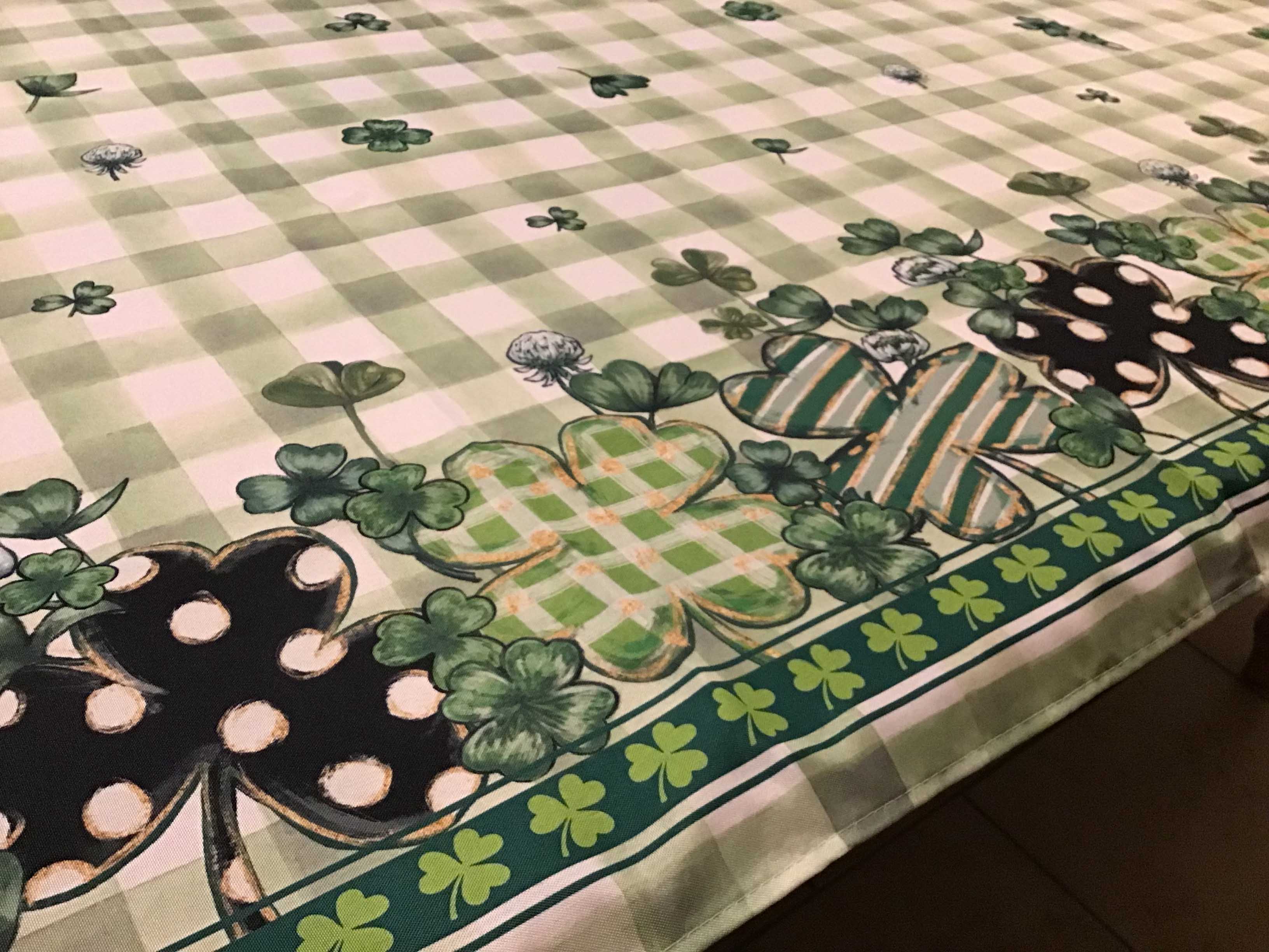 rectangle tablecloths (St. Patricks Day) - 60 x 102