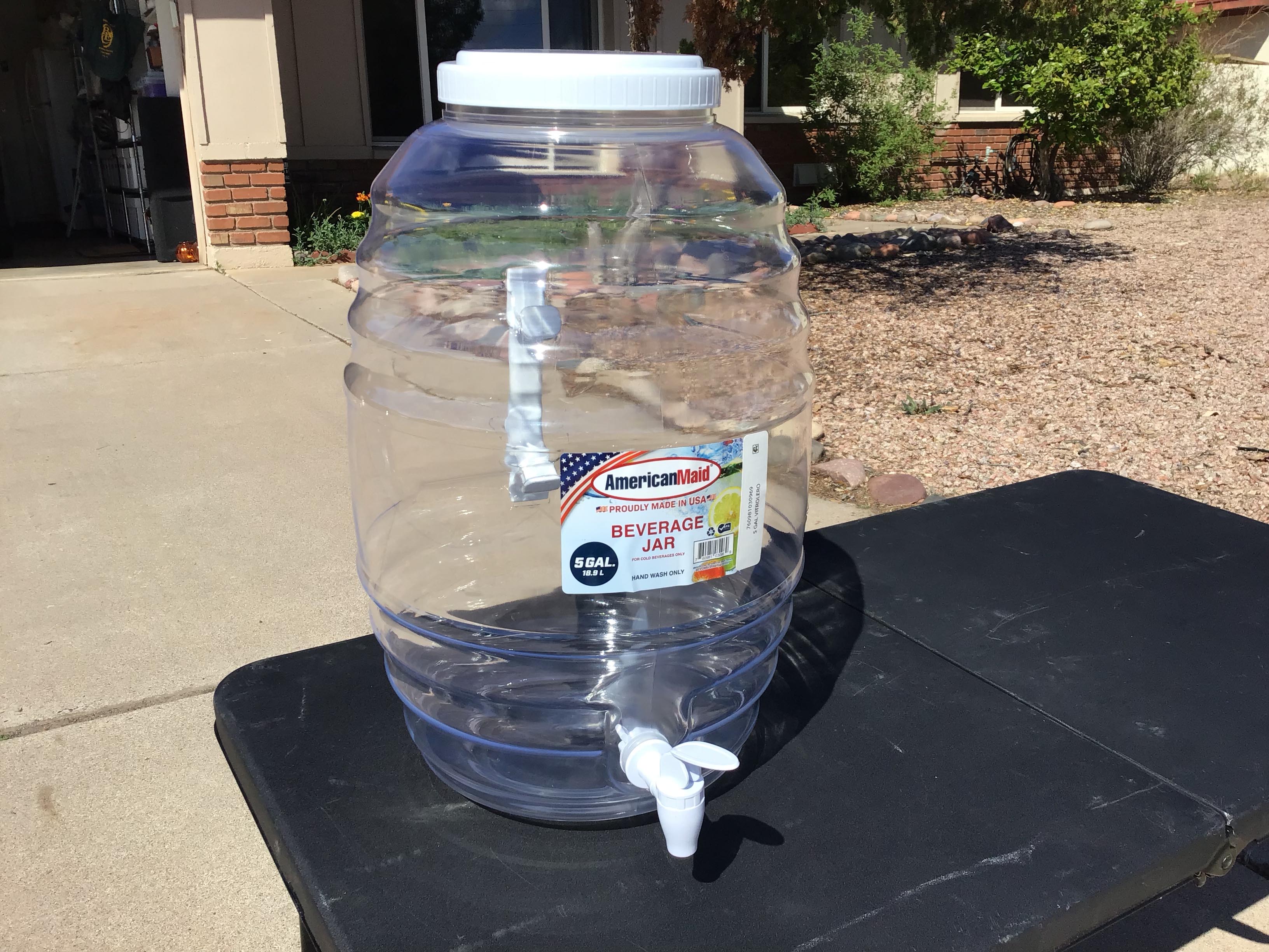 5-gallon beverage jar (clear plastic)
