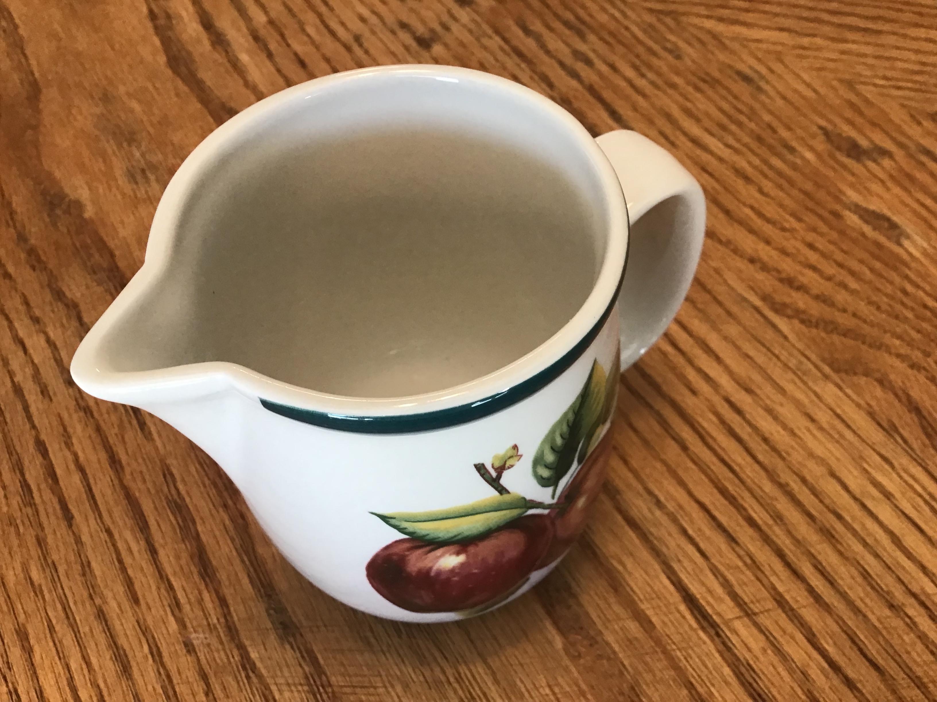 creamer (Apple Casuals collection)