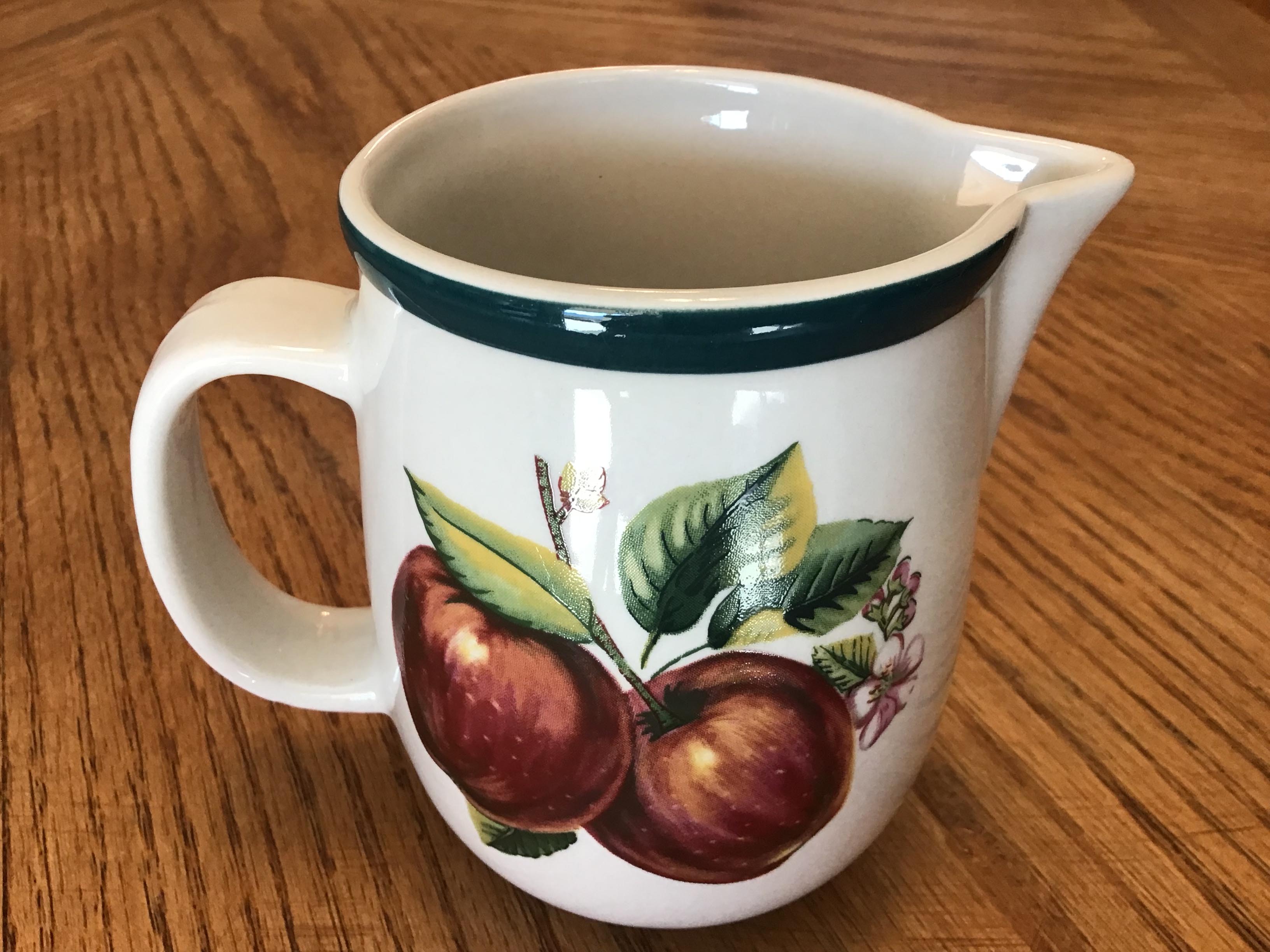 creamer (Apple Casuals collection)