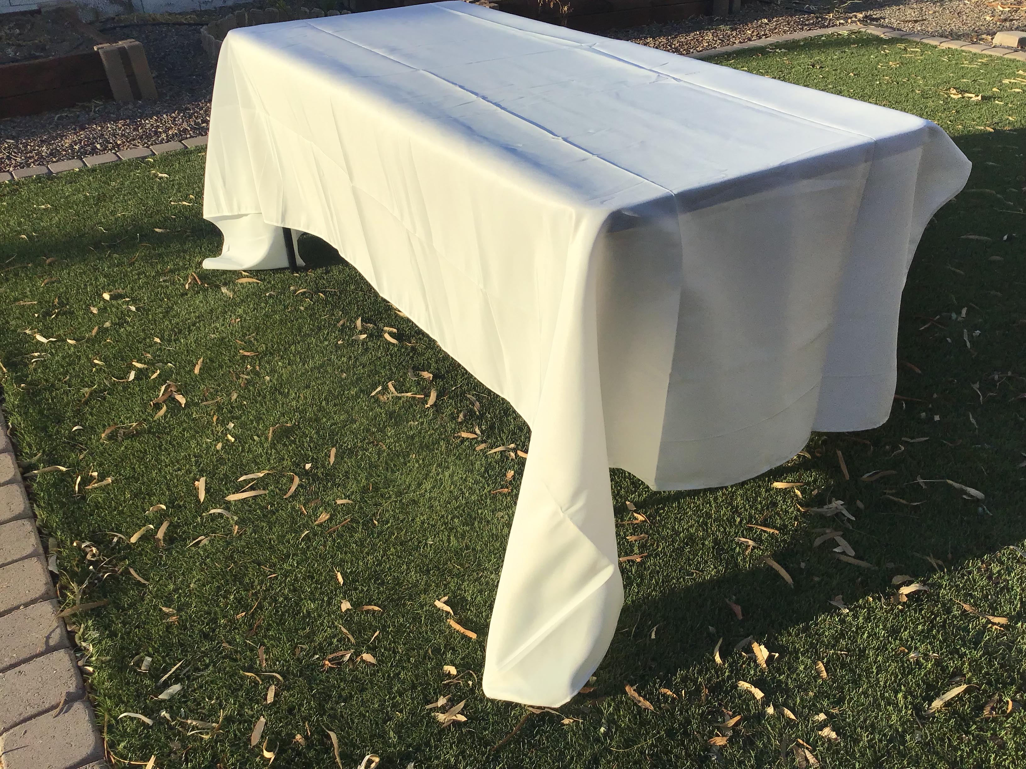 rectangle tablecloths (light ivory/off-white) - 60 x 120