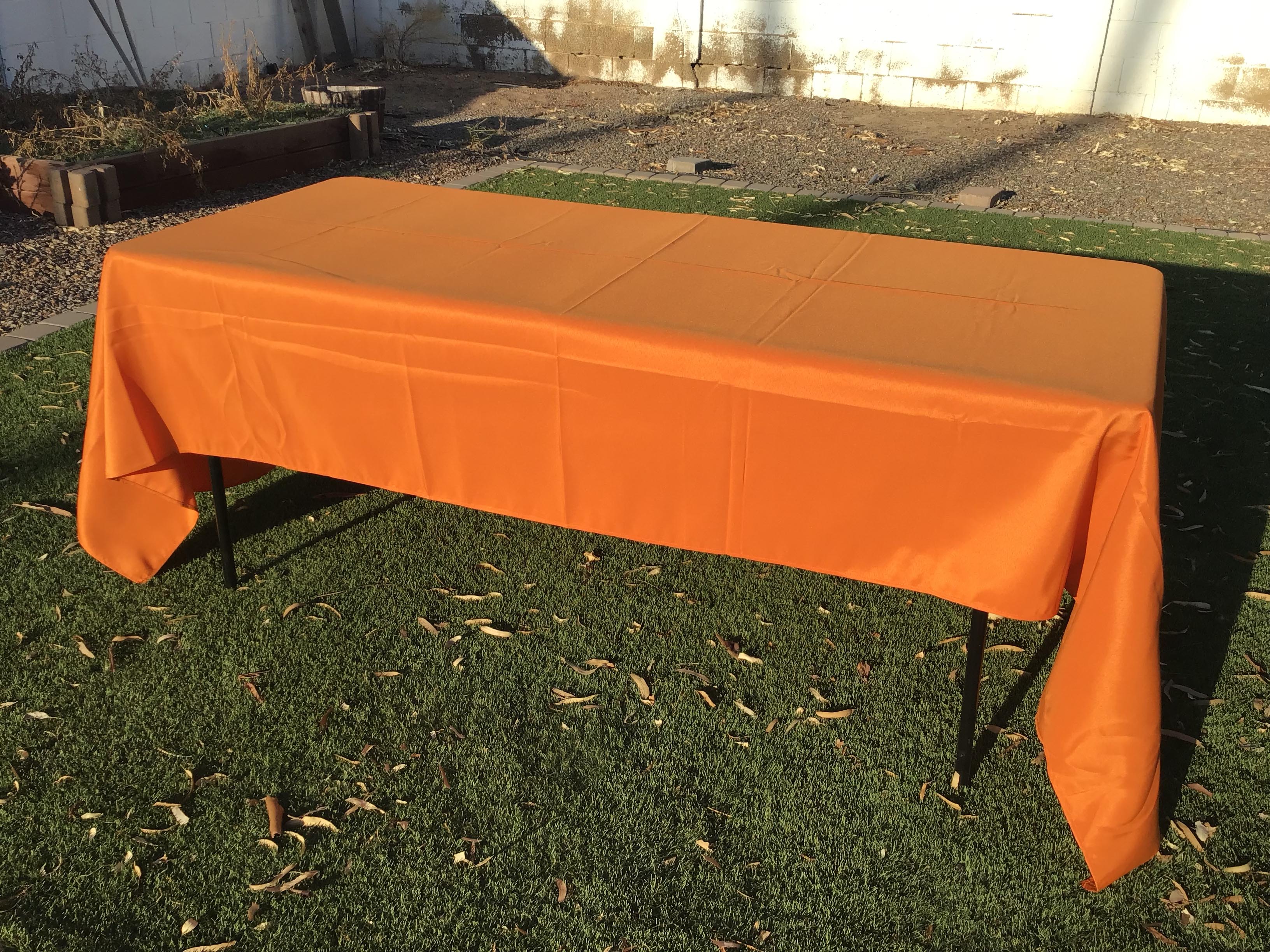 rectangle tablecloths (burnt orange) - 60 x 120