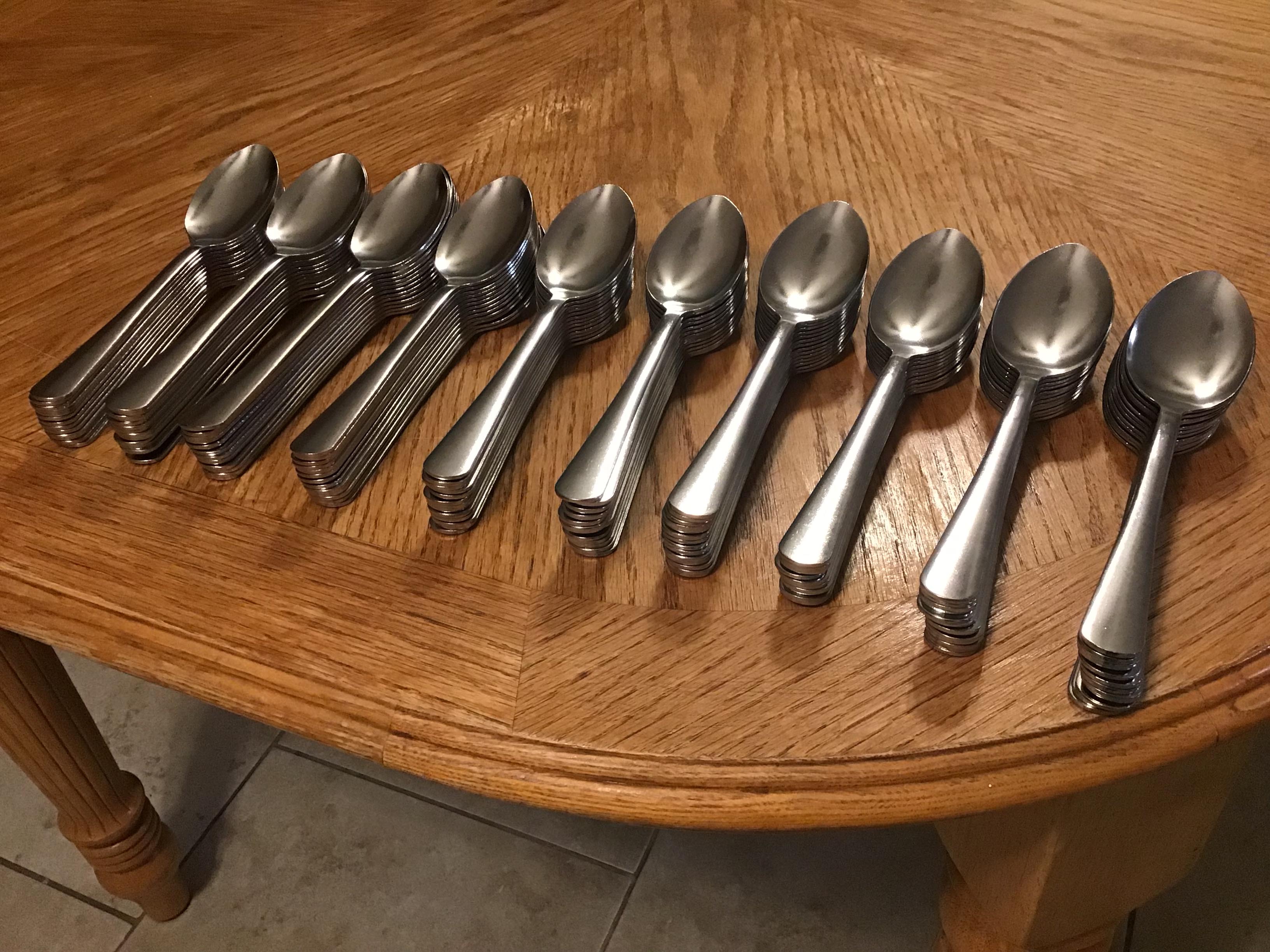 dinner spoons (stainless steel, Choice Windsor)