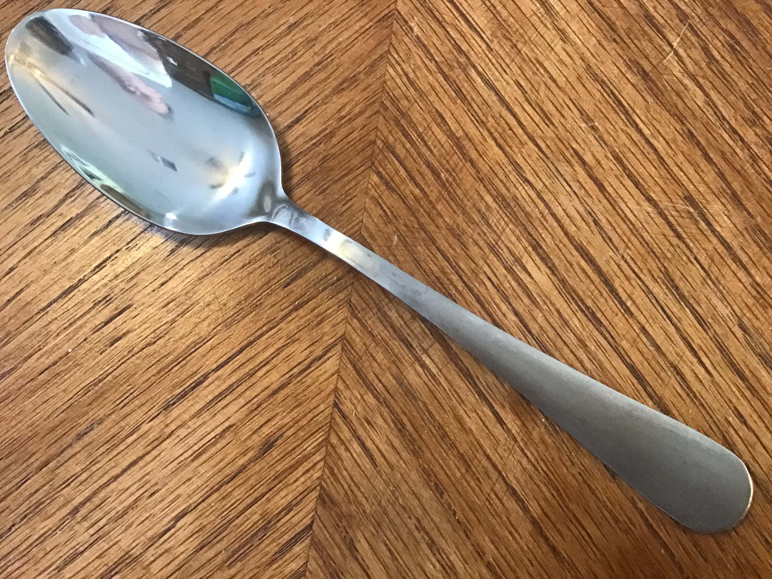 dinner spoons (stainless steel, Mikasa)