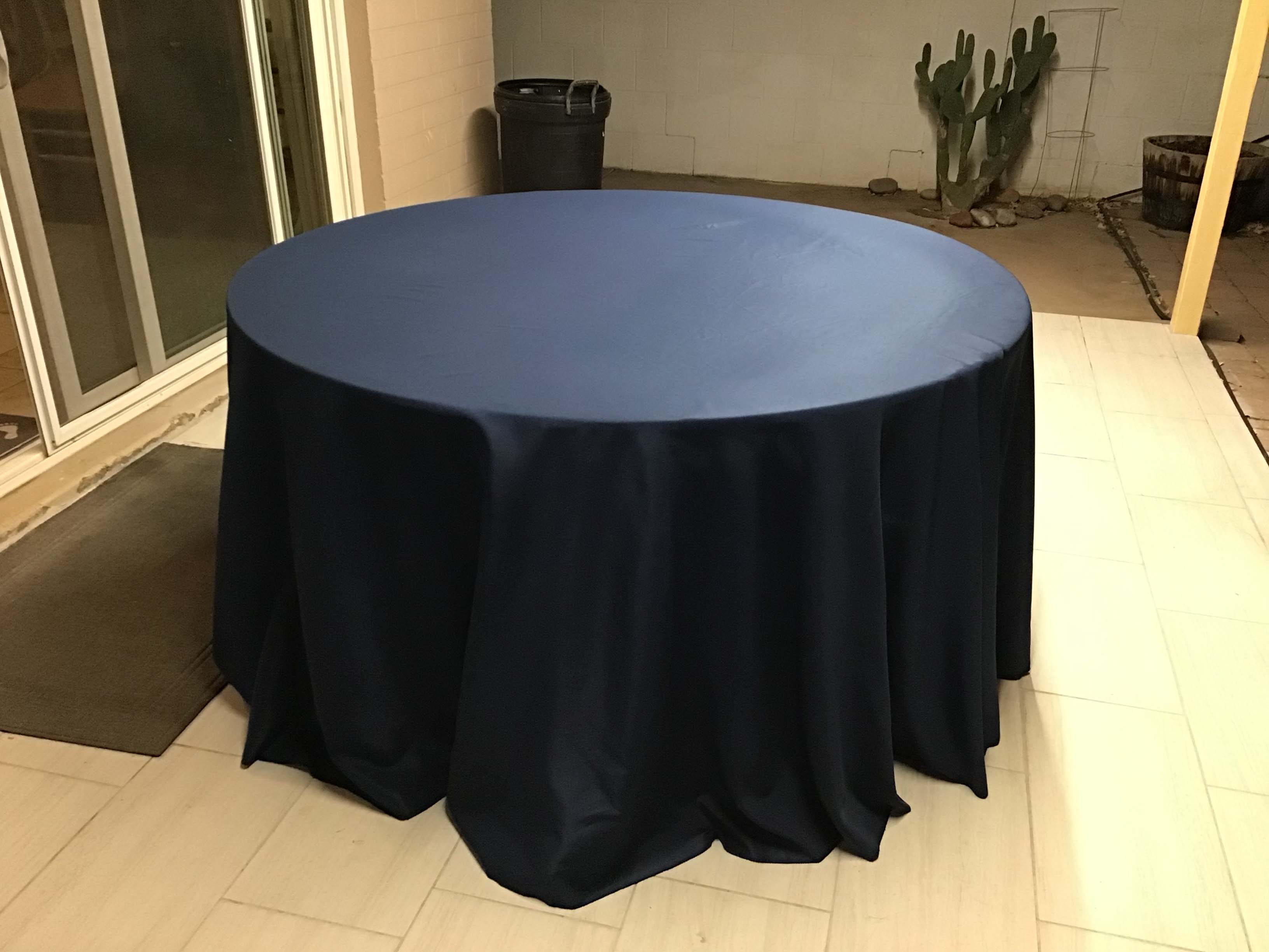 round tablecloths (navy blue) - 120