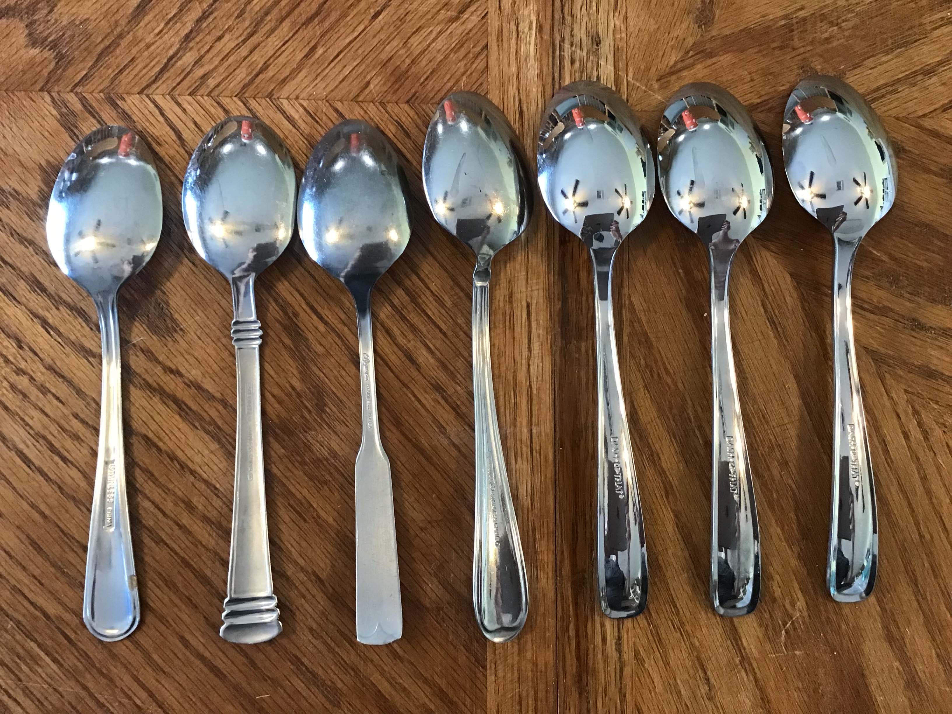 dinner spoons (stainless steel, various styles)