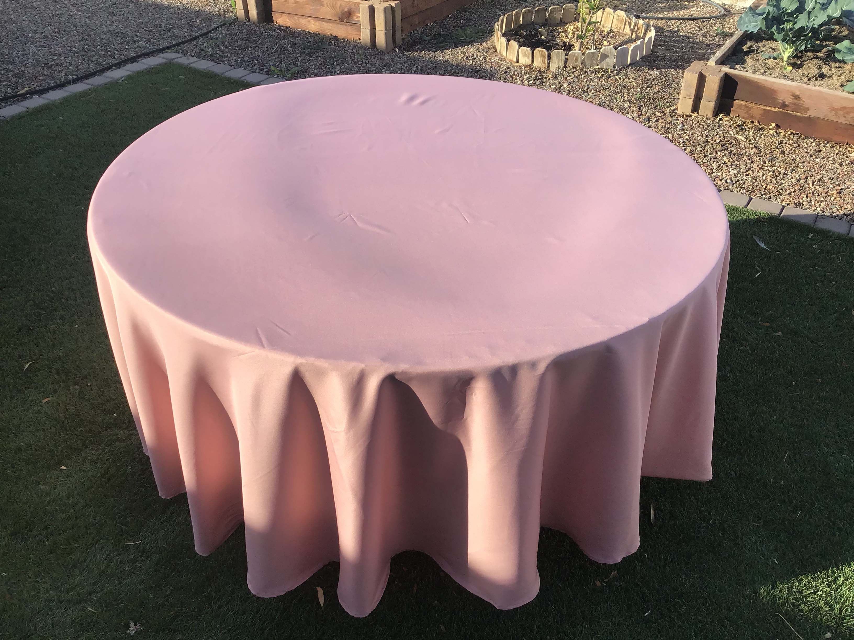 round tablecloths (dusty rose) - 108