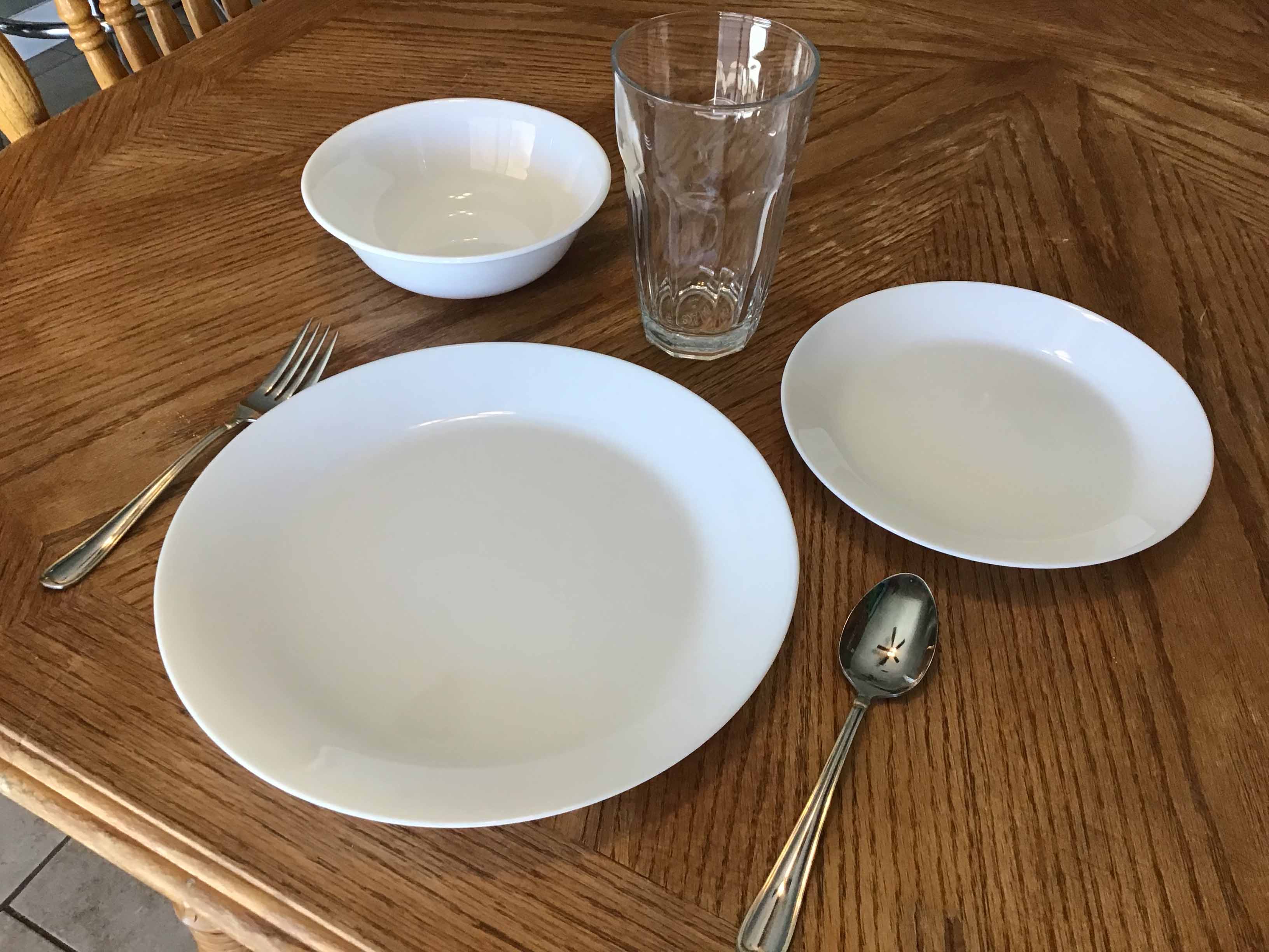 glass salad plates (white, Otfast) - 7 1/2”
