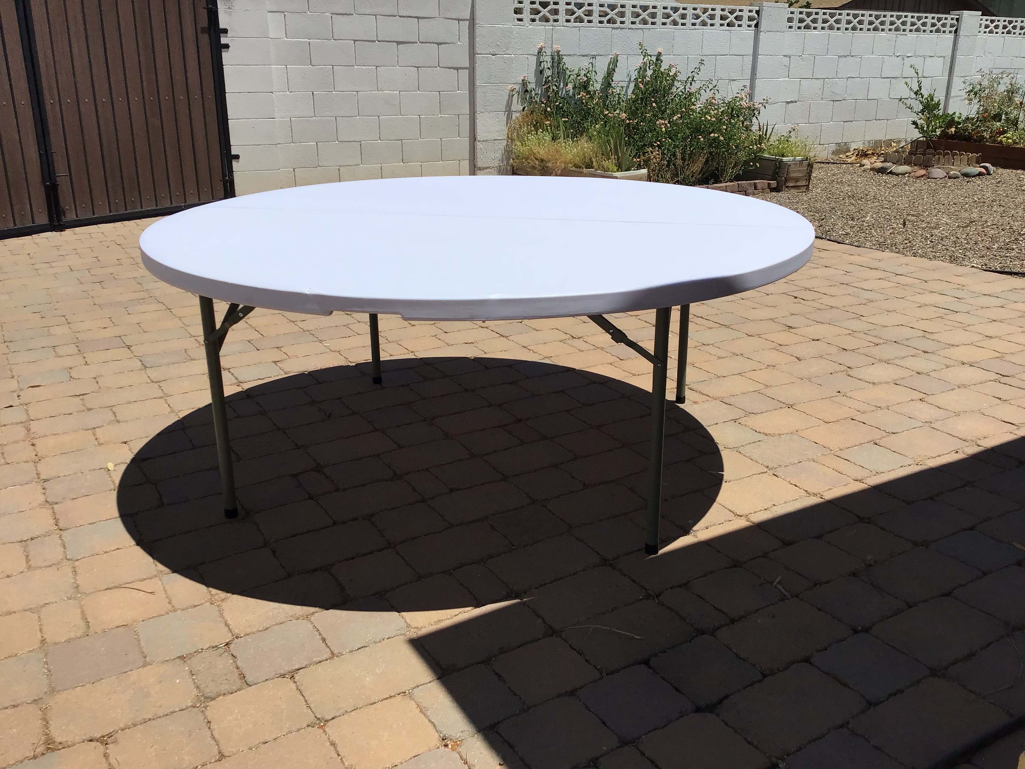6 foot round tables