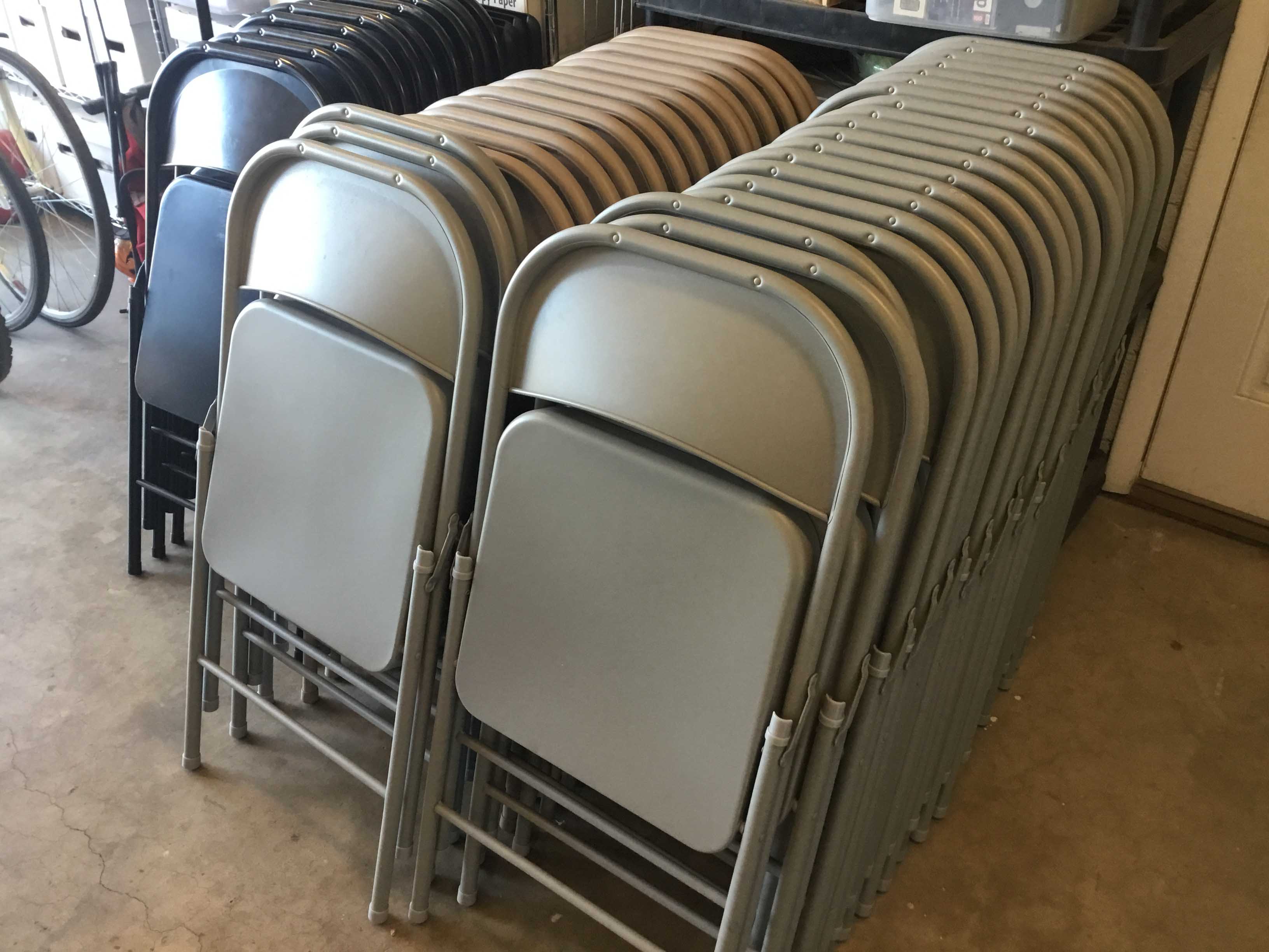 folding chairs (steel, gray)