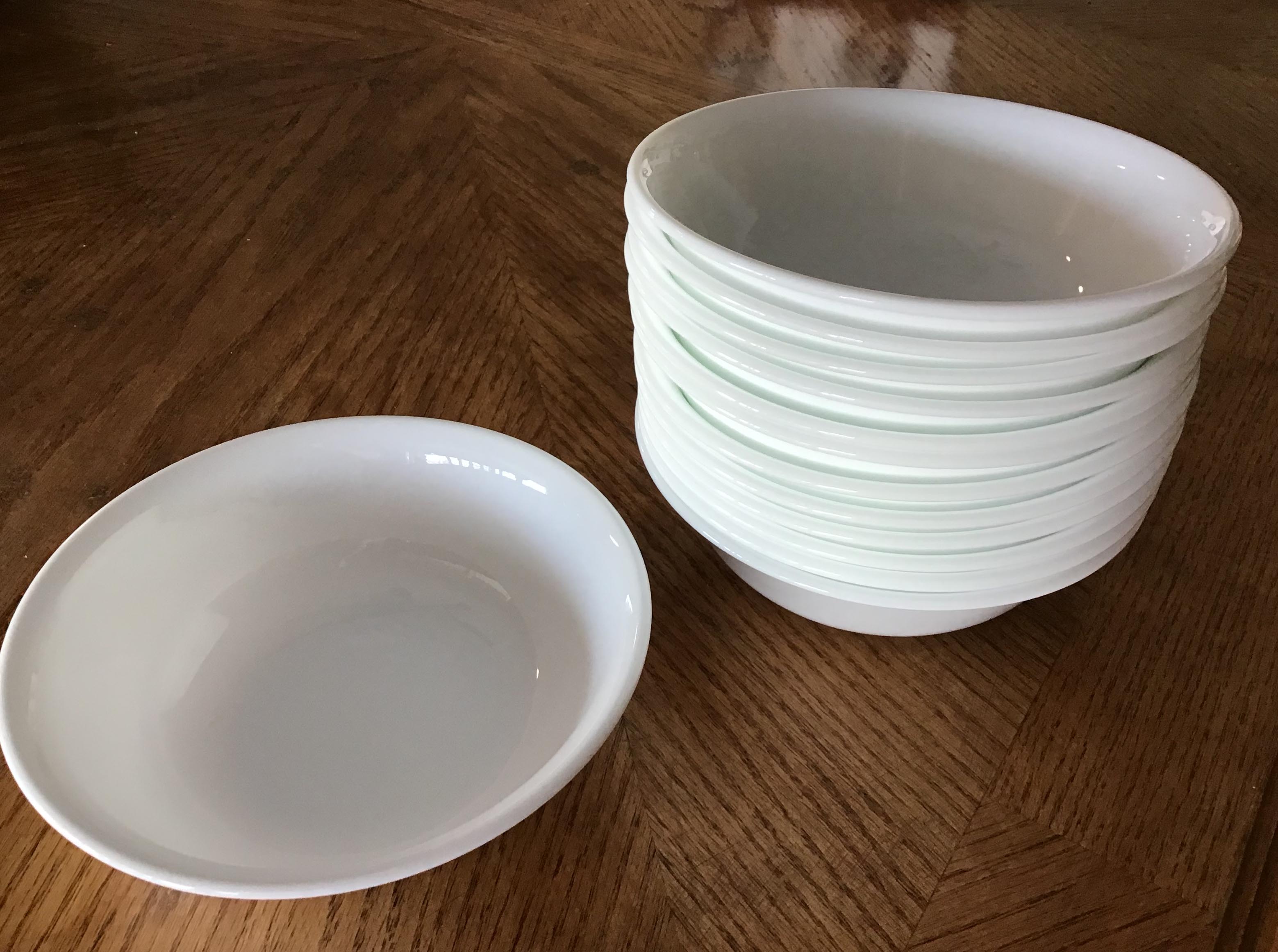 glass bowls (Corelle Vitrelle)