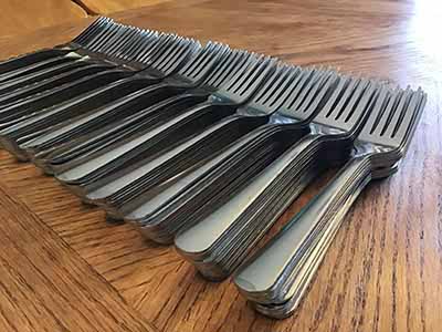 stainless steel dinner forks (Windsor Choice)