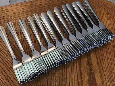 stainless steel dinner forks (Windsor Choice)
