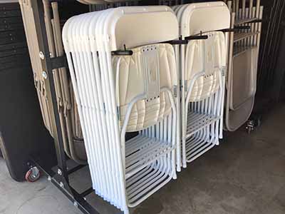 folding chairs (plastic/steel, white)