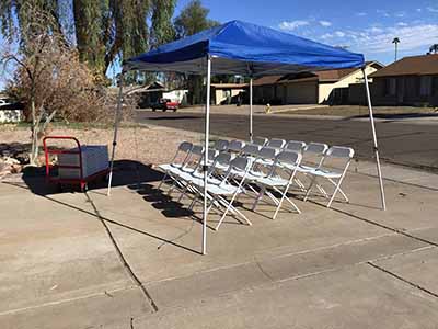 folding chairs (plastic/steel, white)