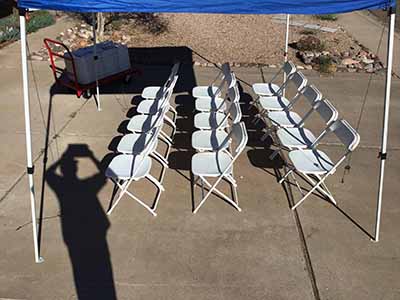folding chairs (plastic/steel, white)