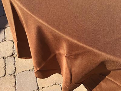 round tablecloths (cinnamon brown) - 108