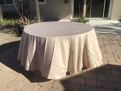 round tablecloths (nude) - 108