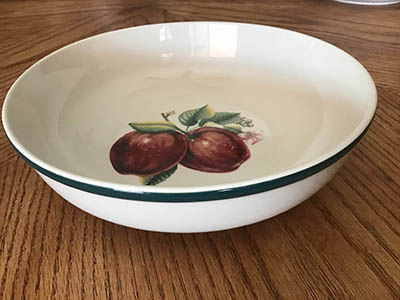 serving bowls (Apple Casuals collection)