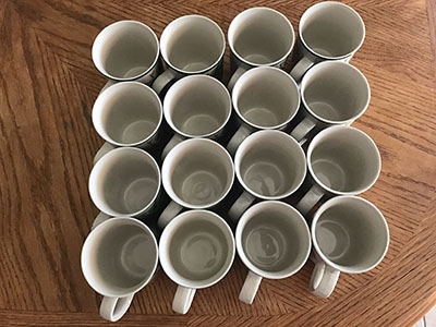 ceramic mugs (Apple Casuals collection)