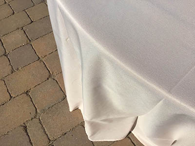 round tablecloths (blush) - 120