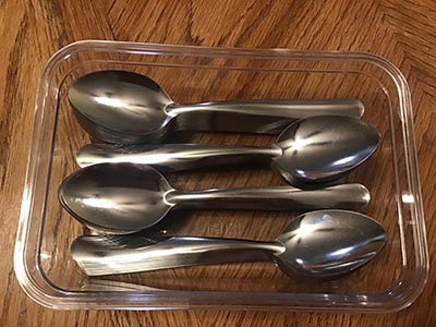 dessert spoons (stainless steel, Tramontina #733)