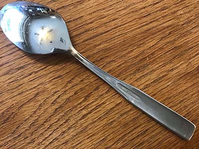 dinner spoons (stainless steel, Stainless, square handle end)