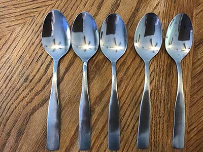 dinner spoons (stainless steel, Stainless, square handle end)