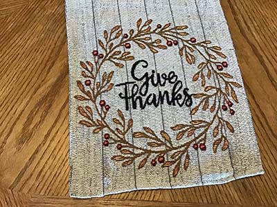 table runners (Give Thanks wreath) - 13 x 70