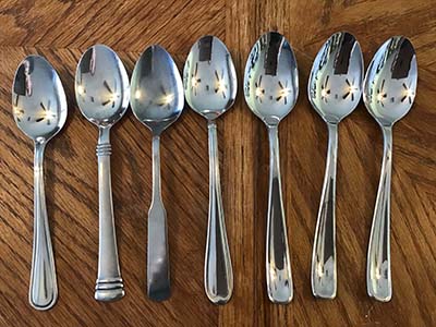 dinner spoons (stainless steel, various styles)