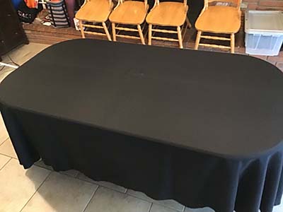 oval tablecloths (black) - 90 x 132