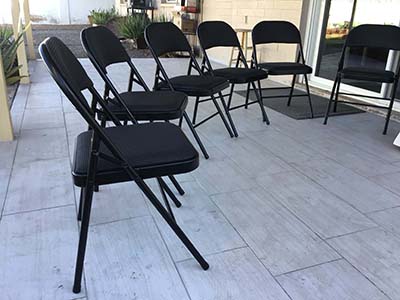 folding chairs (premium, steel, black, padded)