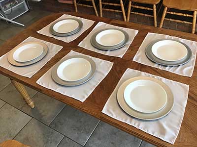 cloth dinner napkins (white) - 17 x 17