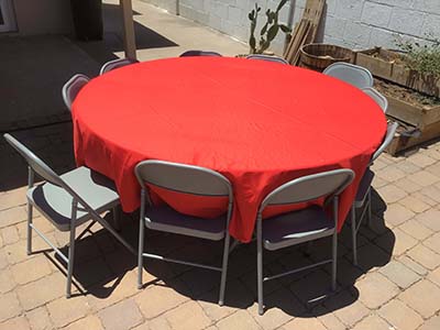 round tablecloths (red) - 108
