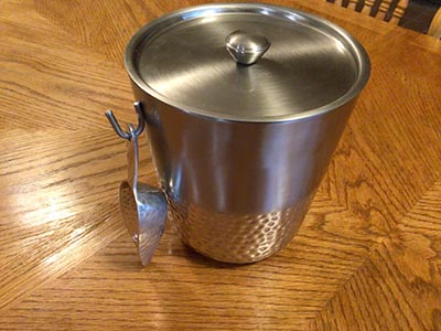 ice bucket (metal)