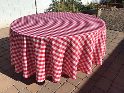 round tablecloths (white/red buffalo plaid checkered gingham) - 108