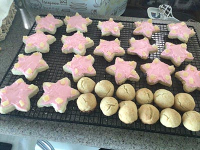 sugar cookies with frosting