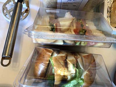 sandwiches from airport