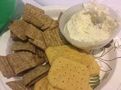 crackers and dip