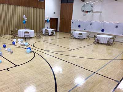 white round tablecloths used at birthday party