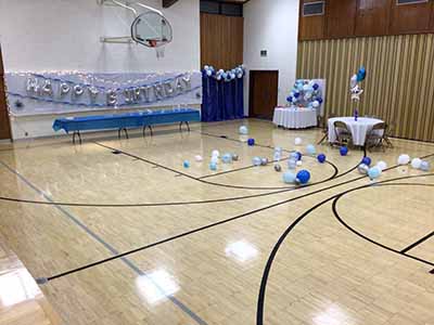 white round tablecloths used at birthday party