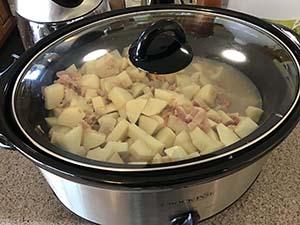 making clam chowder